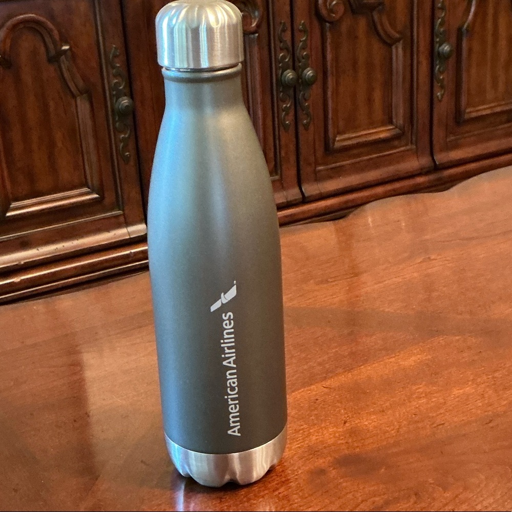 American Airlines Stainless Steel Water Bottle - Gunmetal Gray